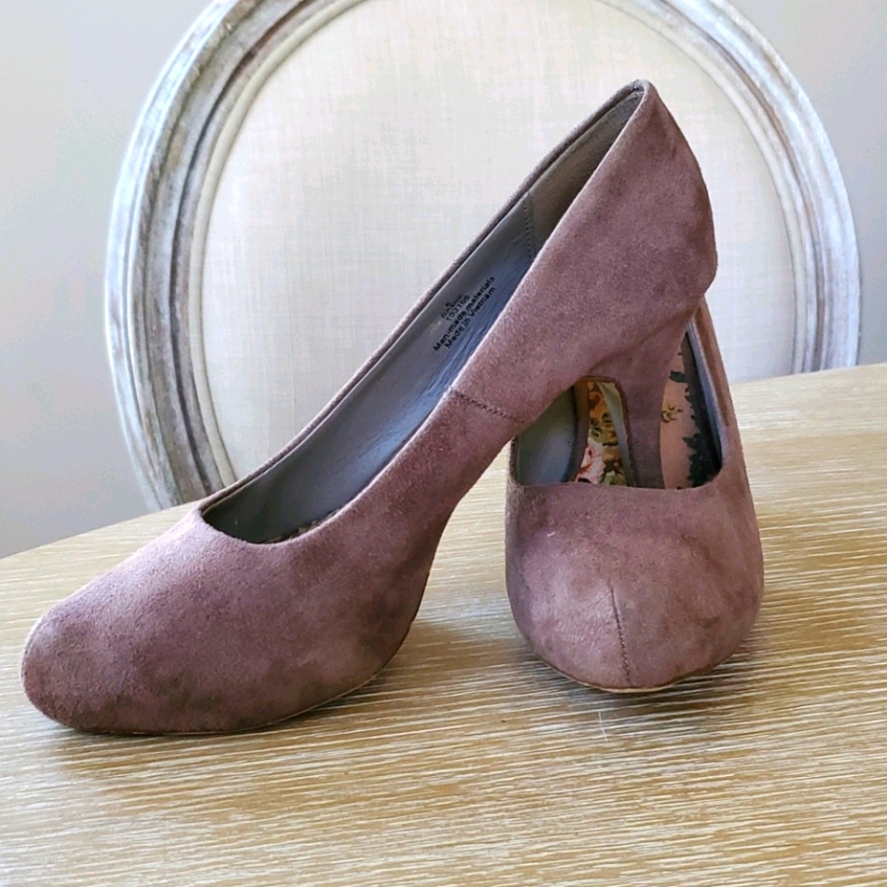 X•Appeal Brown Suede "Sadie" Pumps